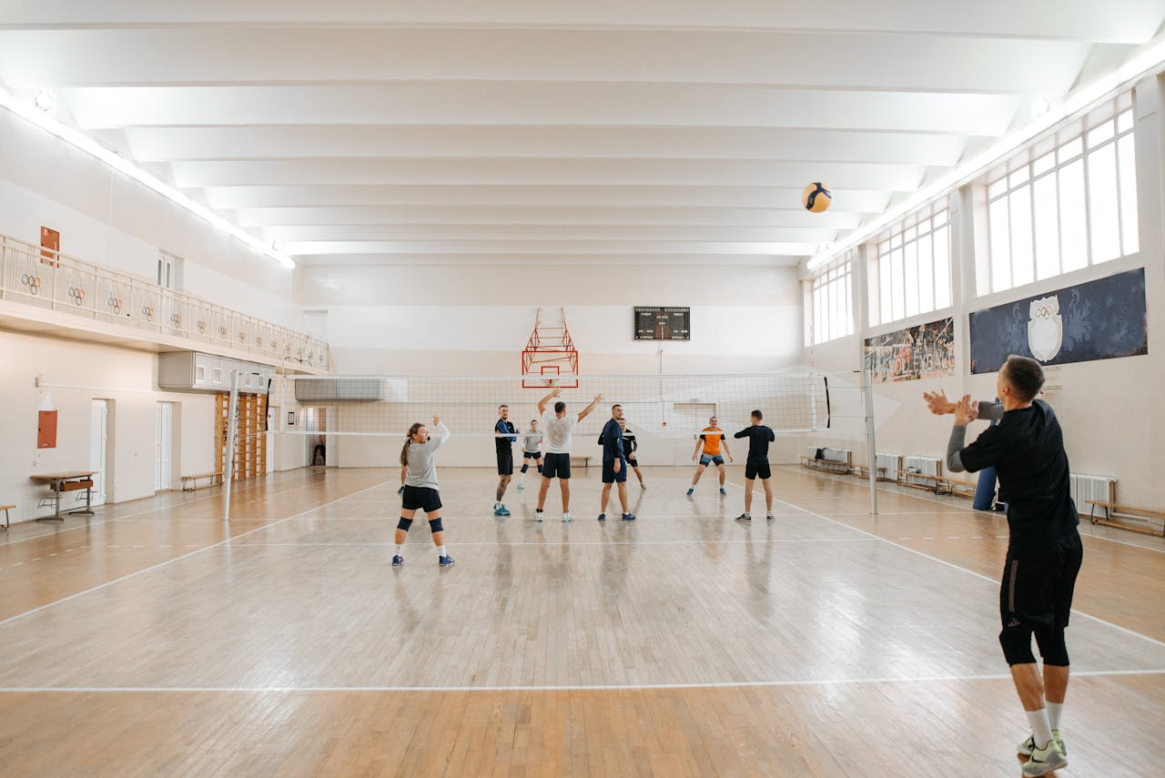 Calefacción de bajo consumo para pabellones deportivos: confort eficiente y retorno rápido