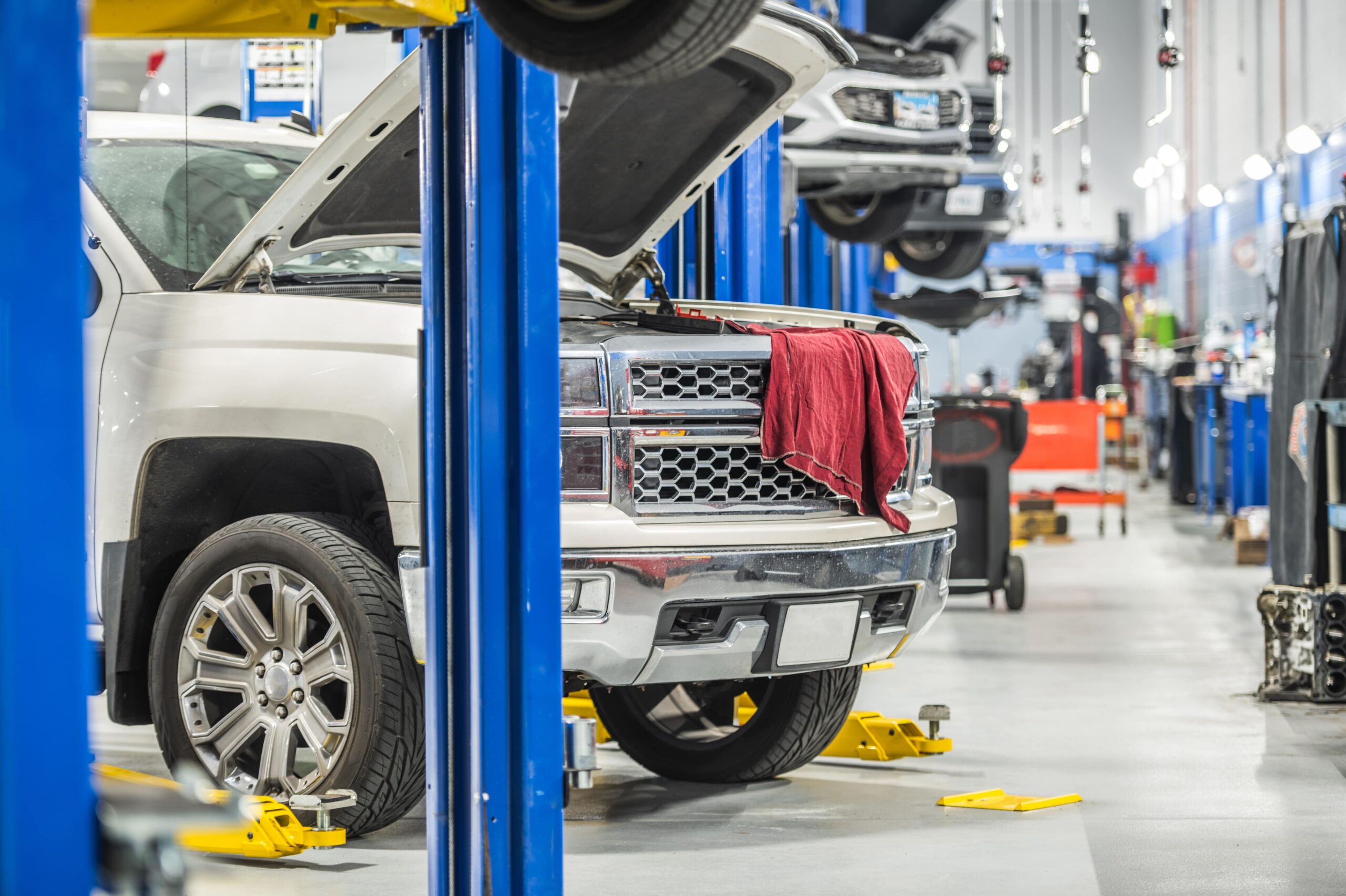 Calefacción industrial de bajo consumo para talleres mecánicos: máxima eficiencia y confort